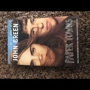 Paper towns book